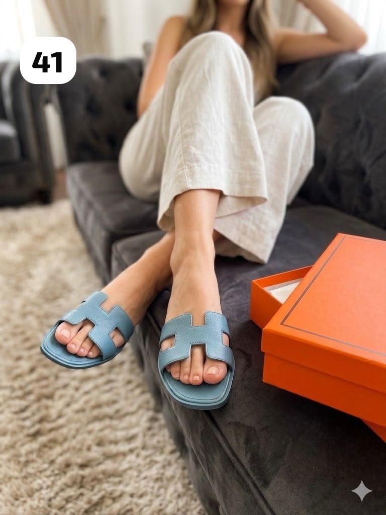Her Oran Slip-On flats for Women – Luxury Designer Flats