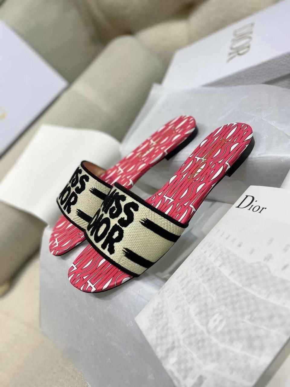 Miss Dior Flats
