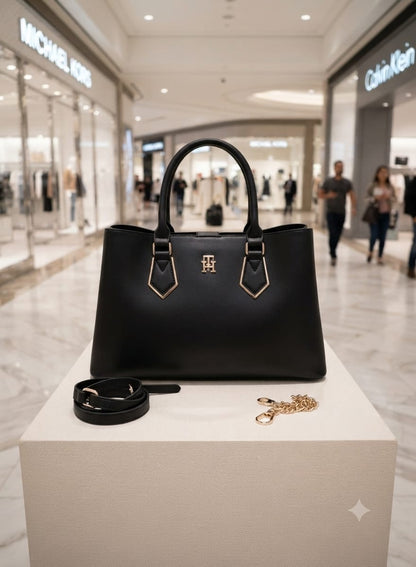 Luxury tote for women