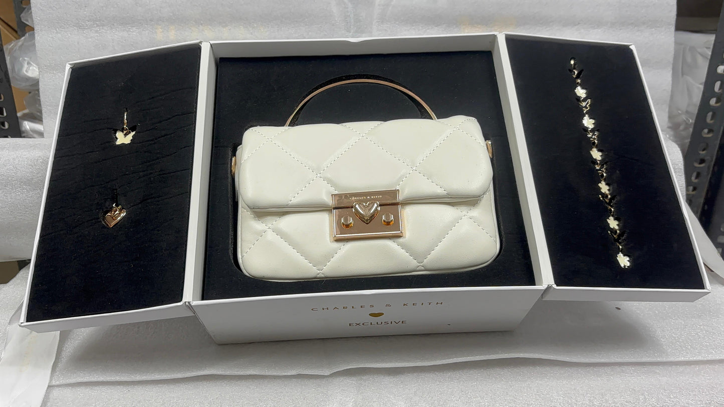 Luxury bag for women with charms