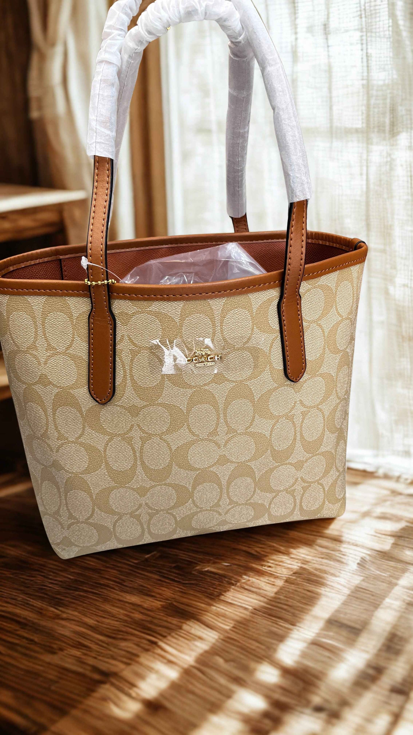 Coach bucket bag
