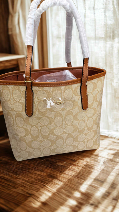 Coach bucket bag