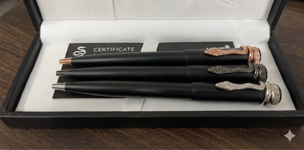Premium Pen – Luxury Writing Edition (Set of 2 pens )