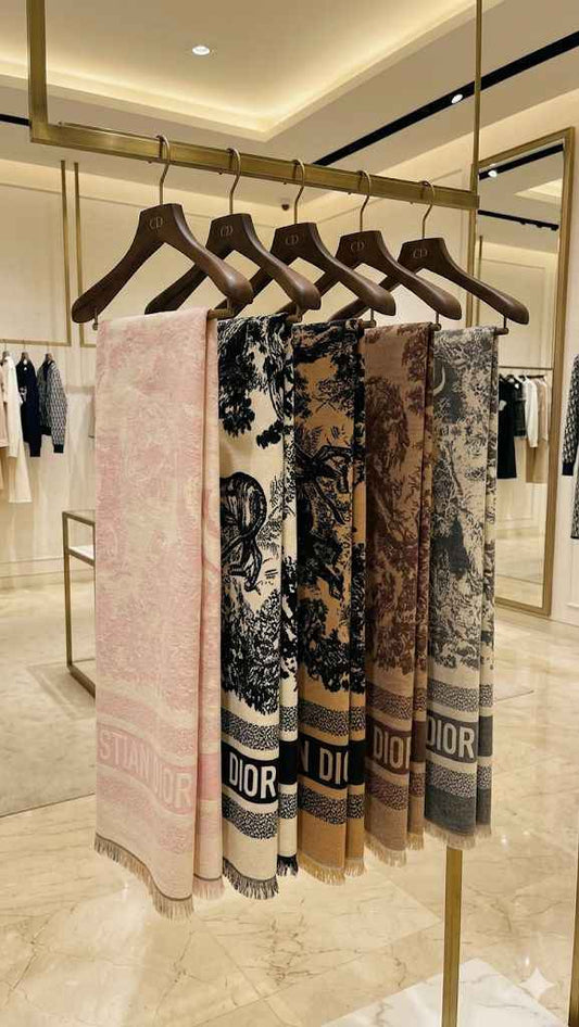 Luxury Christian Dior fully warm shawl
