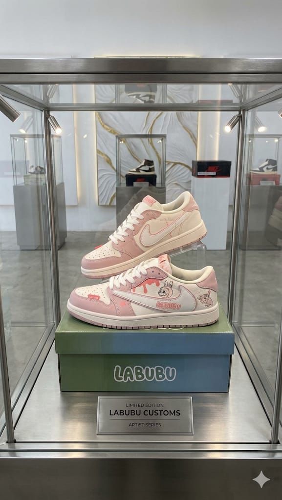 Women’s Sneakers Shoe