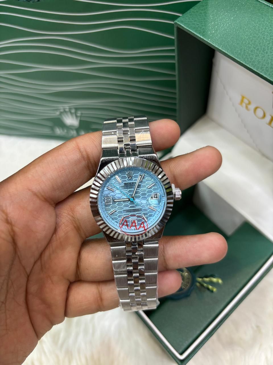 Automatic Watch for Women – Premium Luxury Wrist Watch(b)