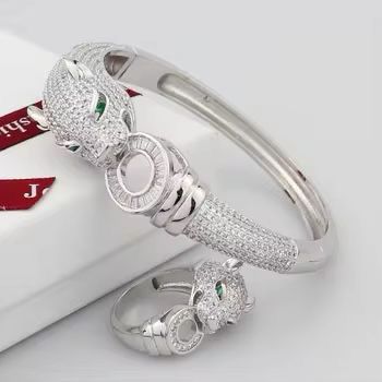 Bracelet with Ring – Latest Luxury Jewellery Set