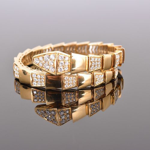 Gold Bracelet with Ring – Latest Luxury Jewellery Set