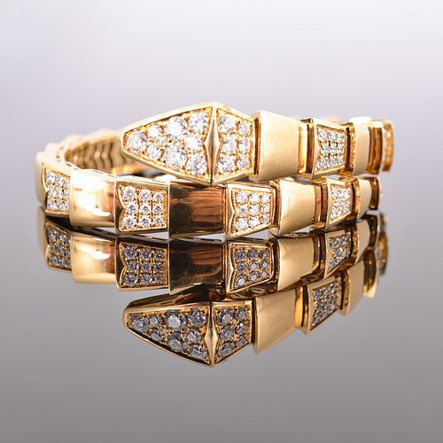 Gold Bracelet with Ring – Latest Luxury Jewellery Set